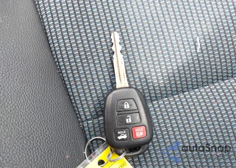 2015 Toyota Corolla S Plus из США, поврежденный, VIN 2T1BURHE8FC453119